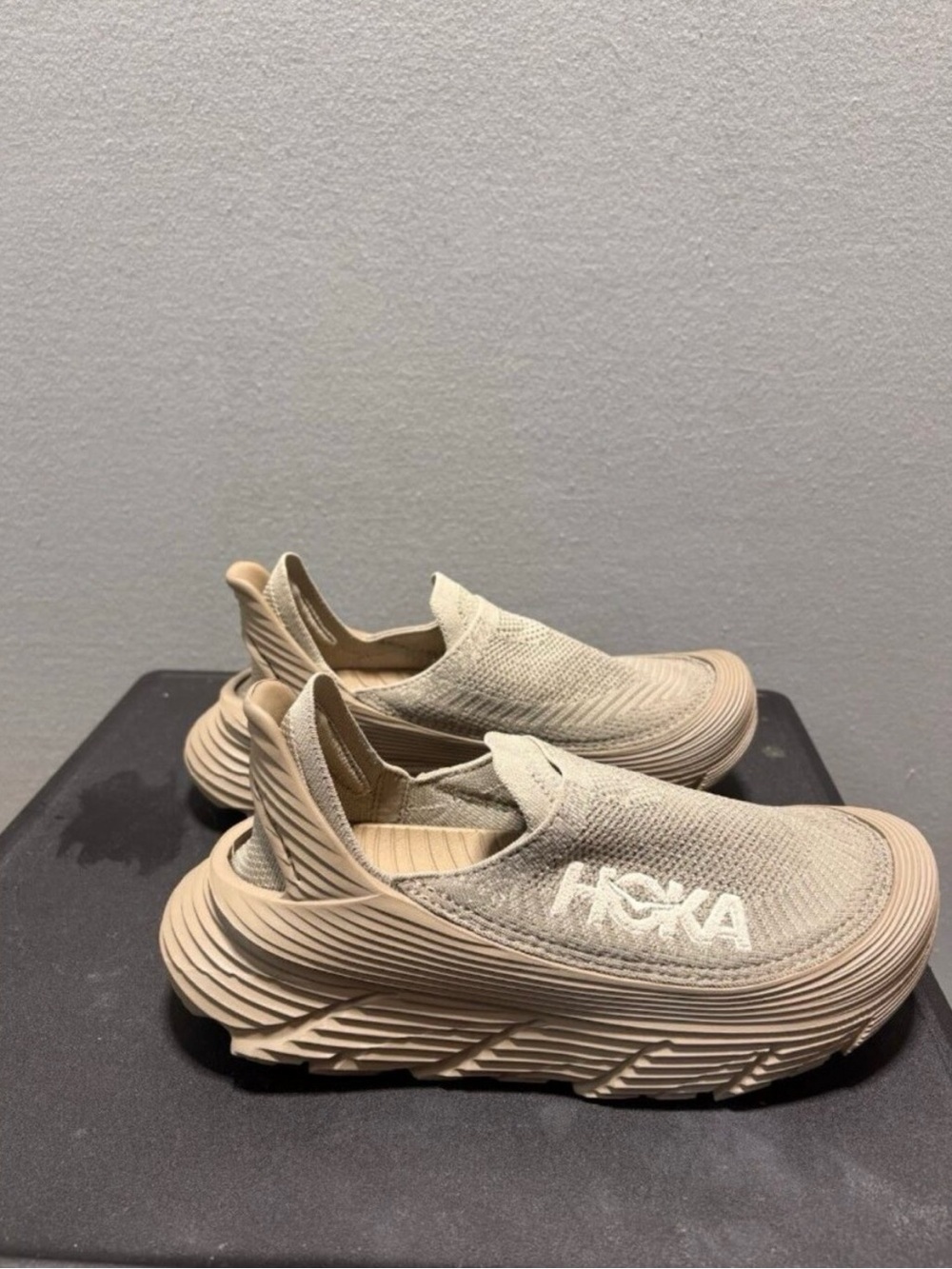 Hoka Restore TC Recovery Shoes All Gender M8/W9 Dune/Oxford Tan Excellent - Picture 2 of 8